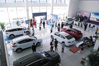 7月1日起4S店不允許售國五車 超期交易的非國六車不能上牌
